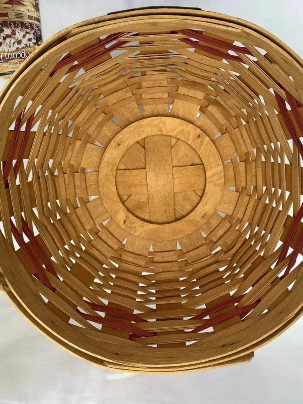 Longaberger Christmas Popcorn Basket 1999 W/ Liner & Protector & Leather Handles